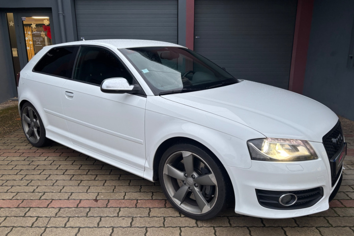 AUDI S3