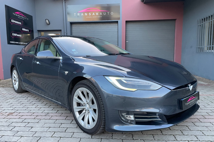 TESLA MODEL S