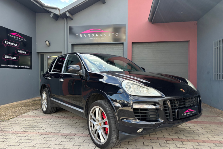 PORSCHE CAYENNE
